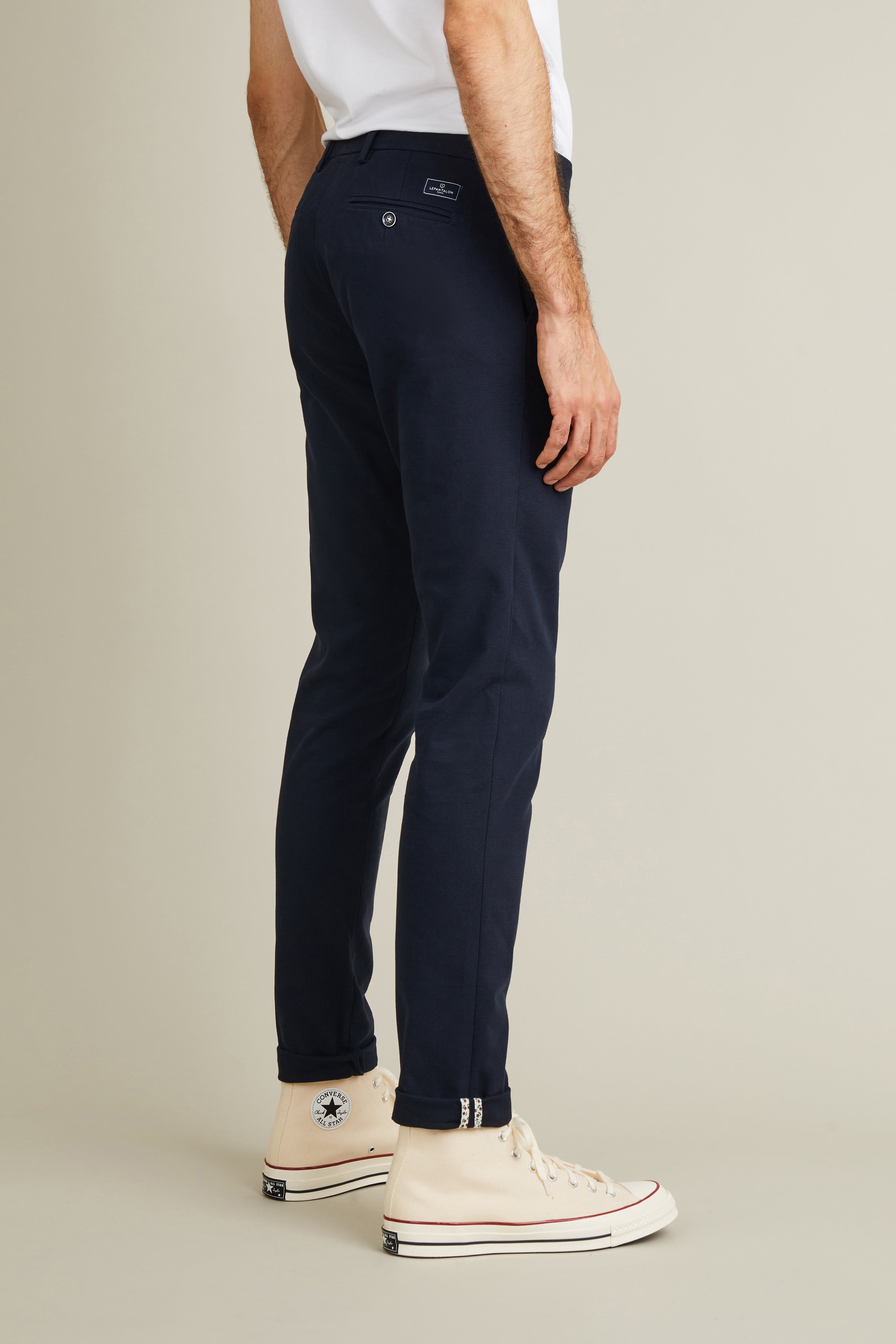 le-pantalon-chinos-homme-chino-bleu-marine-textur-gots image 5