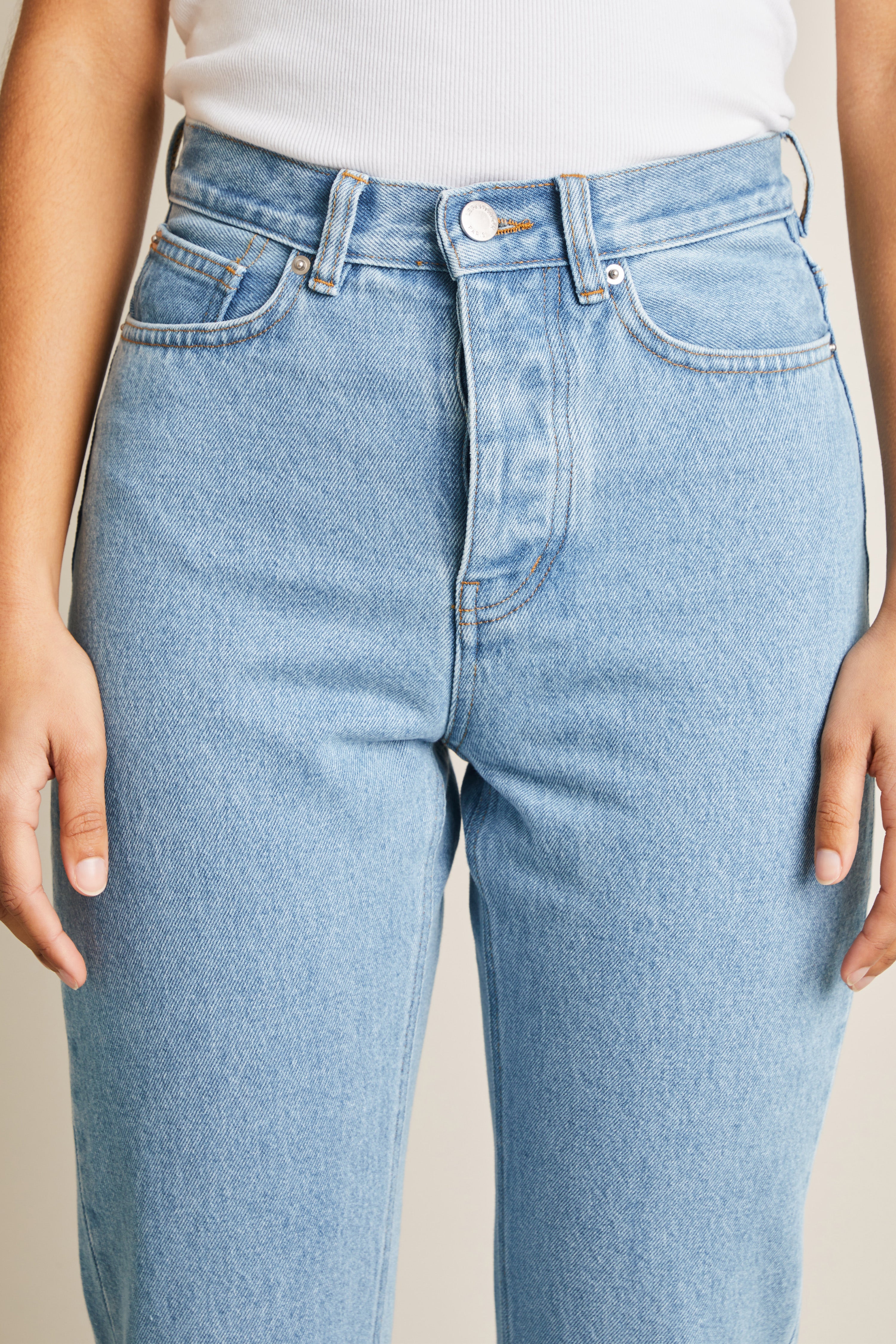 le-pantalon-jean-droit-bleached-v1-jean-homme-d-lav image 2