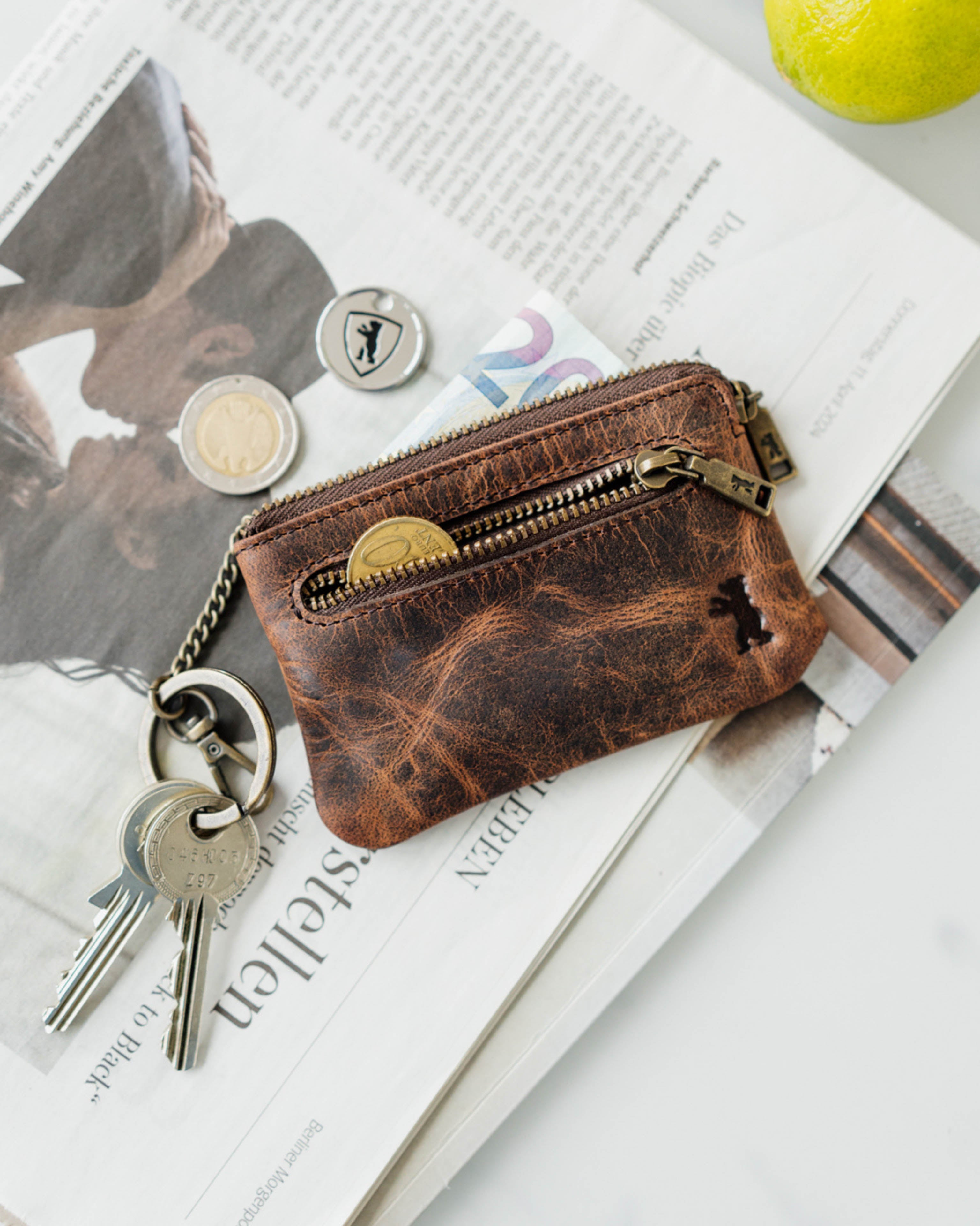 berliner-bags-eli-tui-cl-s-cuir-vintage-brown-zip image 8