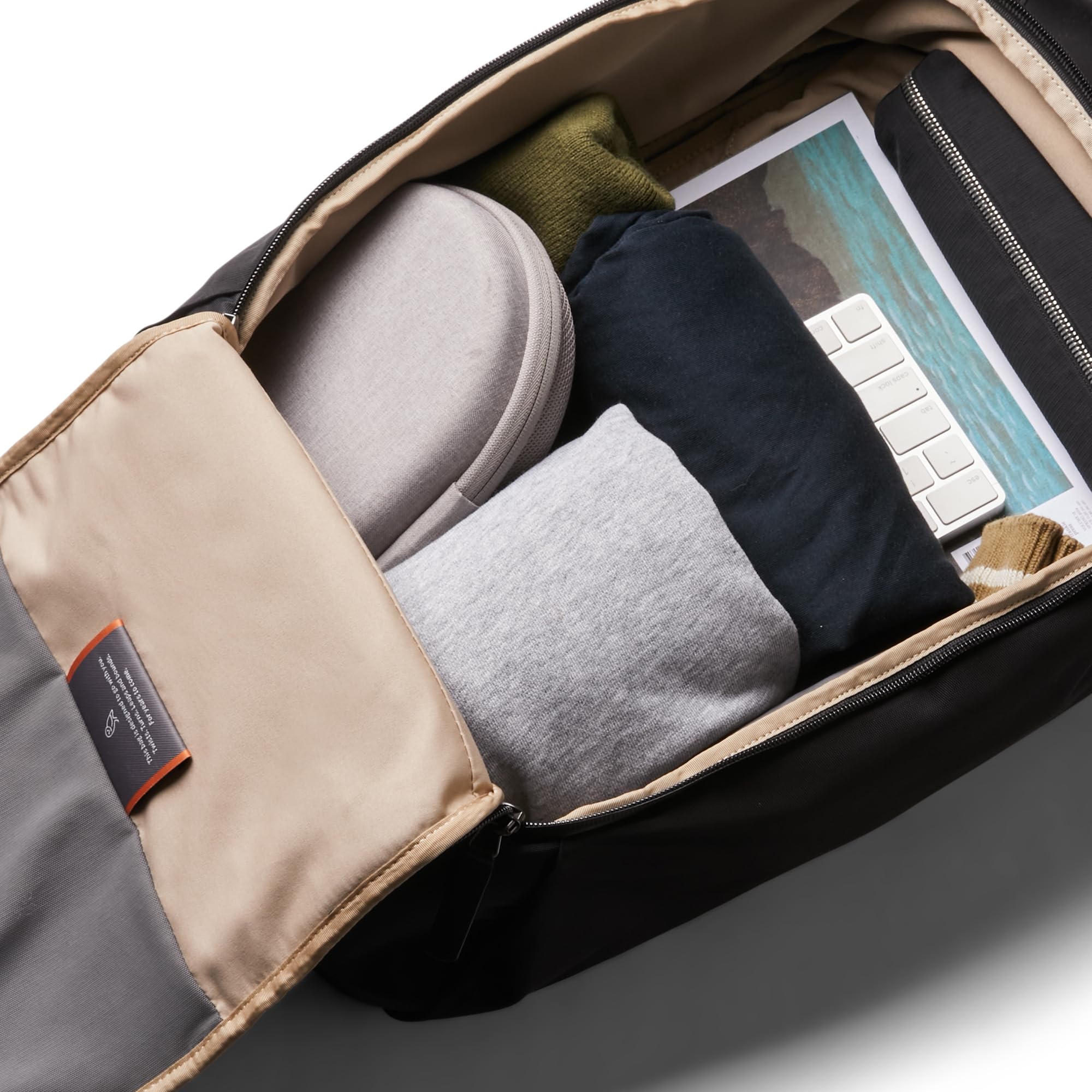 bellroy-transit-workpack-sac-dos-noir-20l-pc-16 image 3
