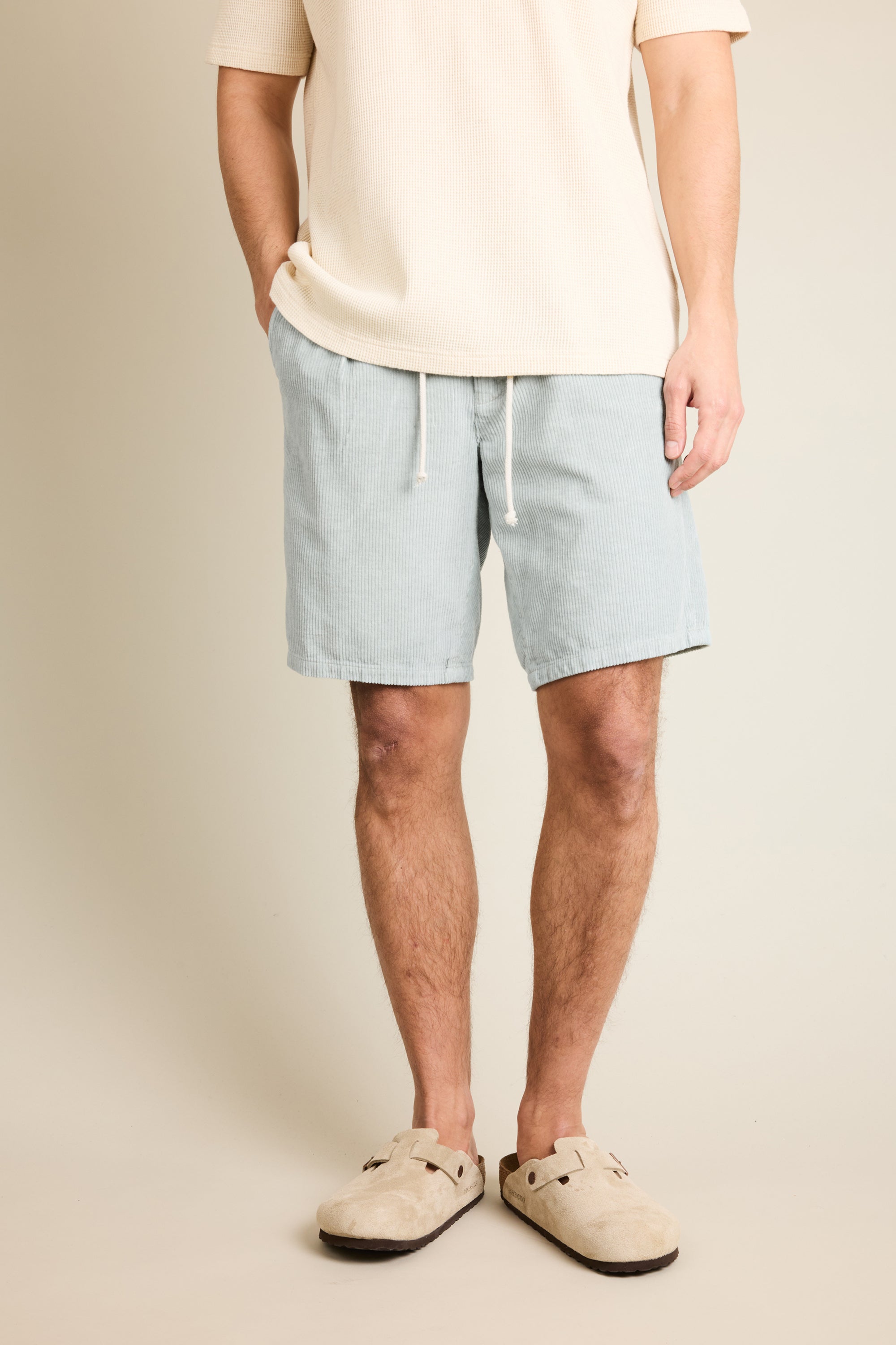 le-pantalon-bermudas-bermuda-velours-bleu-clair-coton-lin image 5