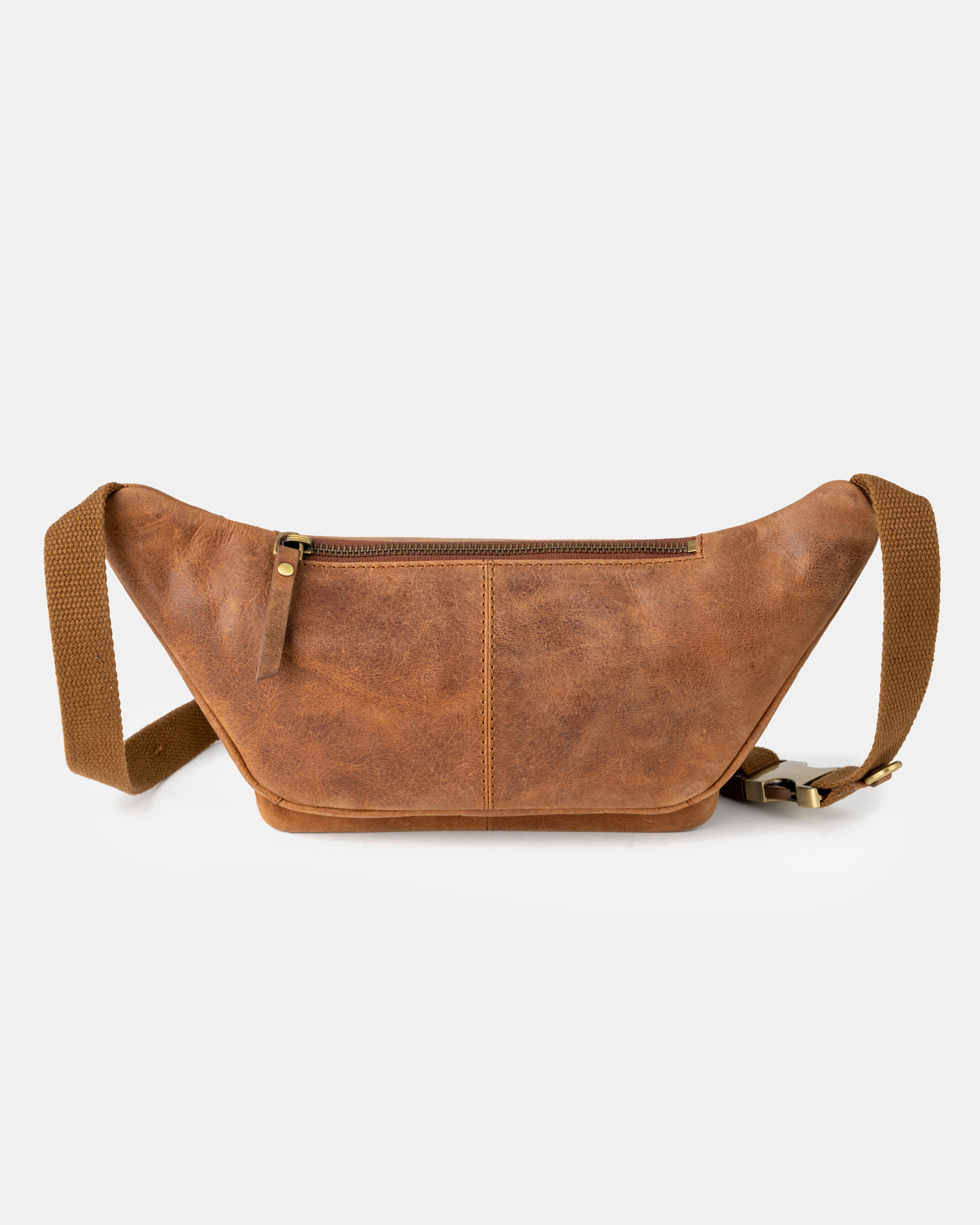 berliner-bags-sam-sac-banane-cuir-camel-vintage image 5