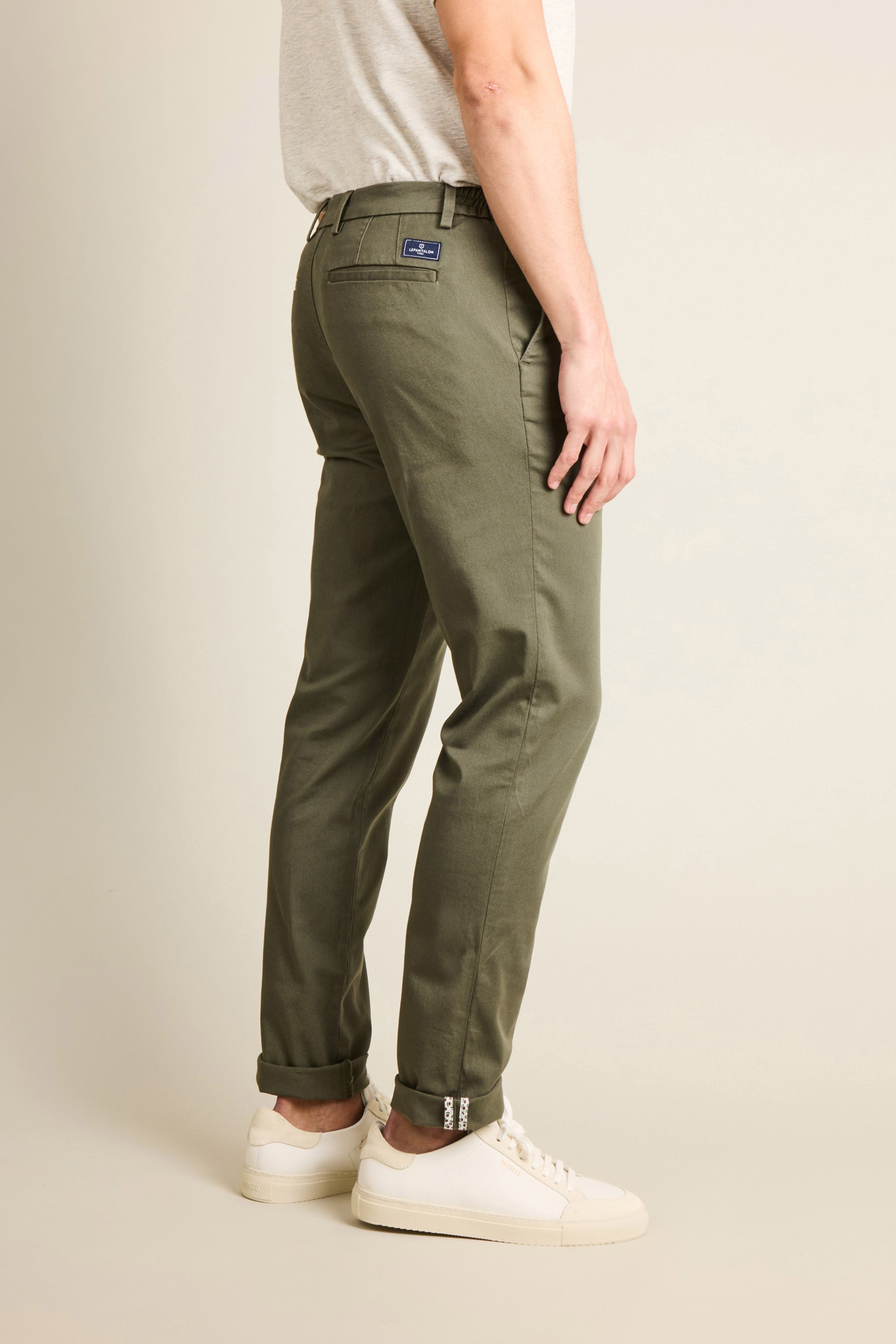 le-pantalon-chinos-homme-chino-easy-semi-slim-kaki-coton image 4