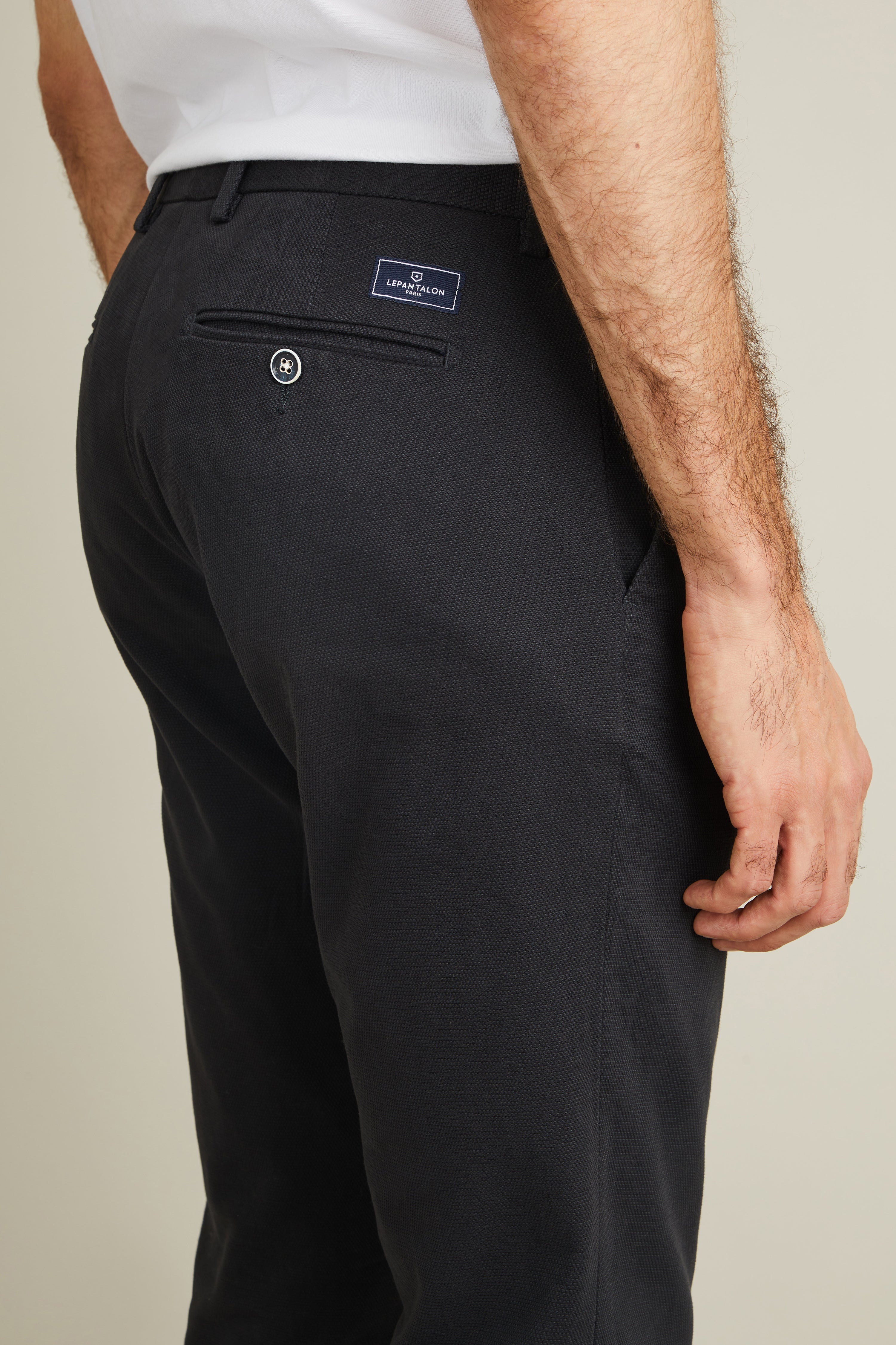 le-pantalon-chinos-homme-chino-textur-gris-anthracite-slim image 2