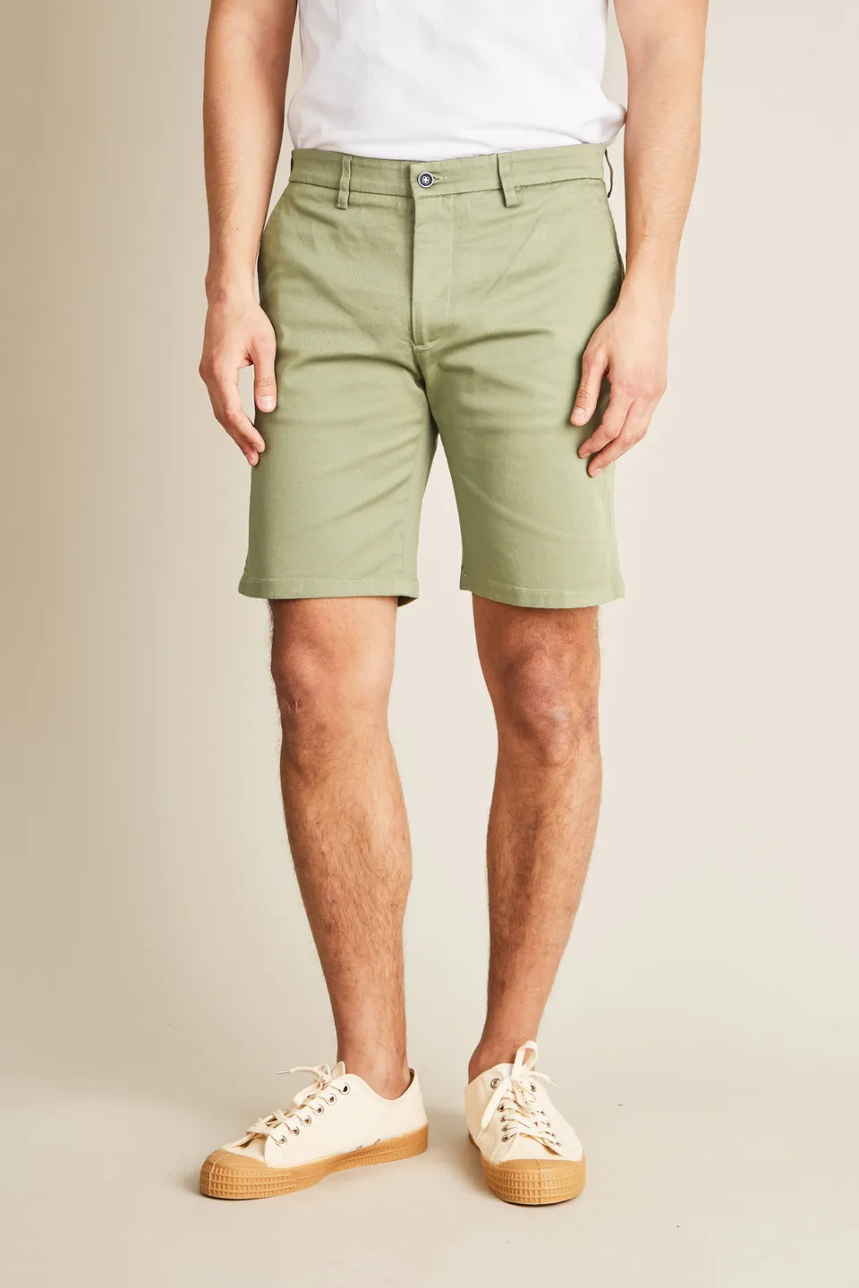 le-pantalon-bermuda-vert-tilleul-short-homme-coton-semi-slim image 1