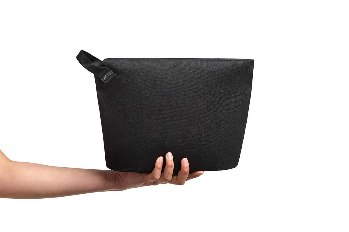 bellroy-standing-pouch-plus-pochette-tech-melbourne-black image 5