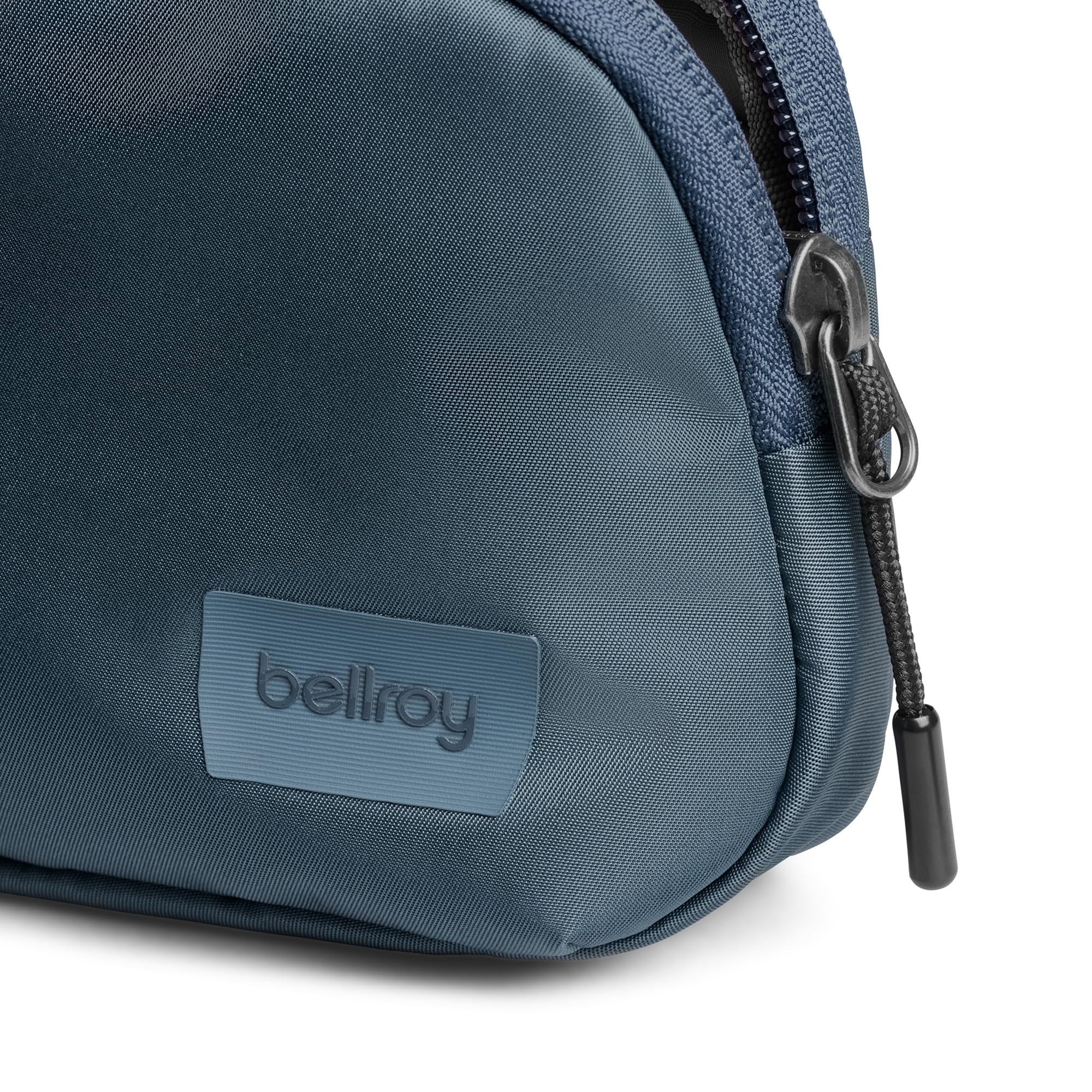 bellroy-tech-pouches-laneway-daily-pouch-bluesteel image 4