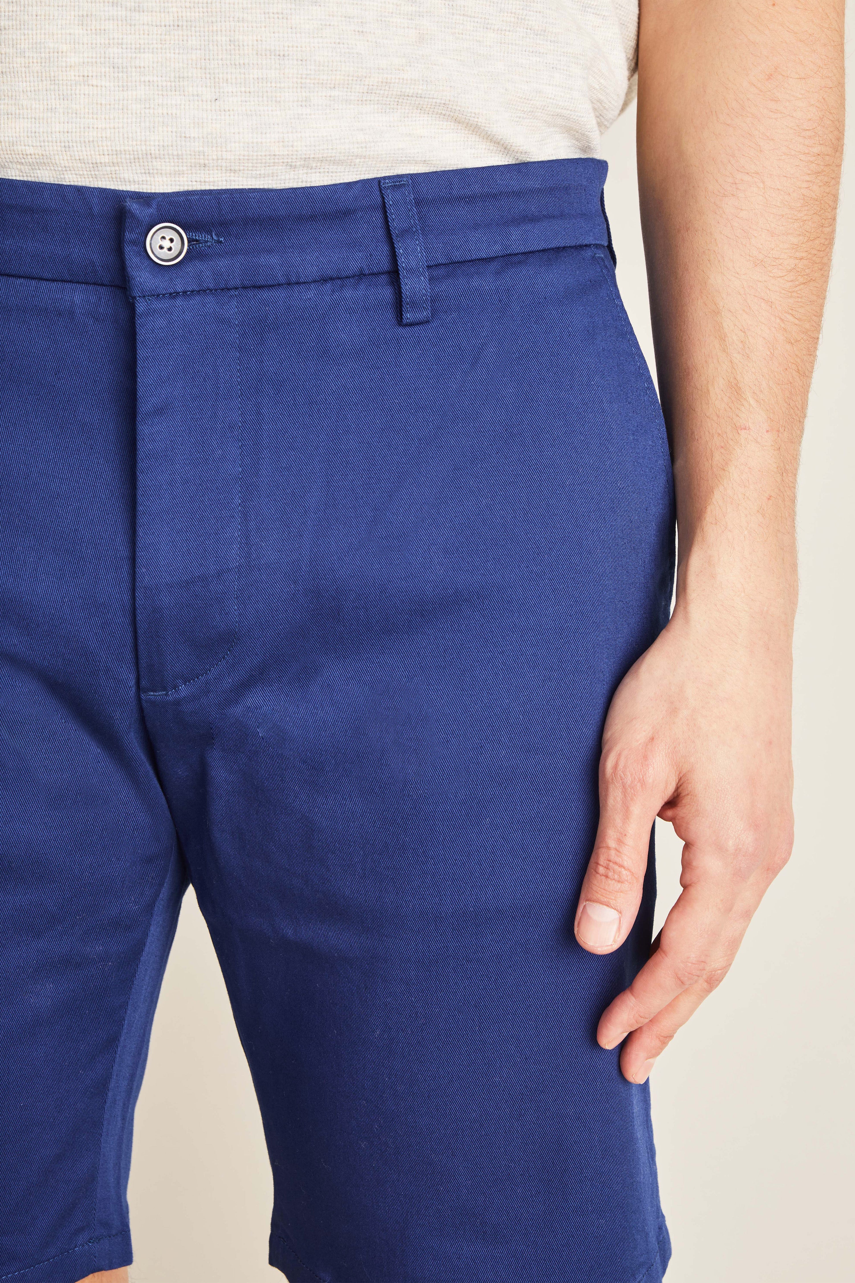 le-pantalon-bermuda-bleu-cobalt-semi-slim-coton image 2