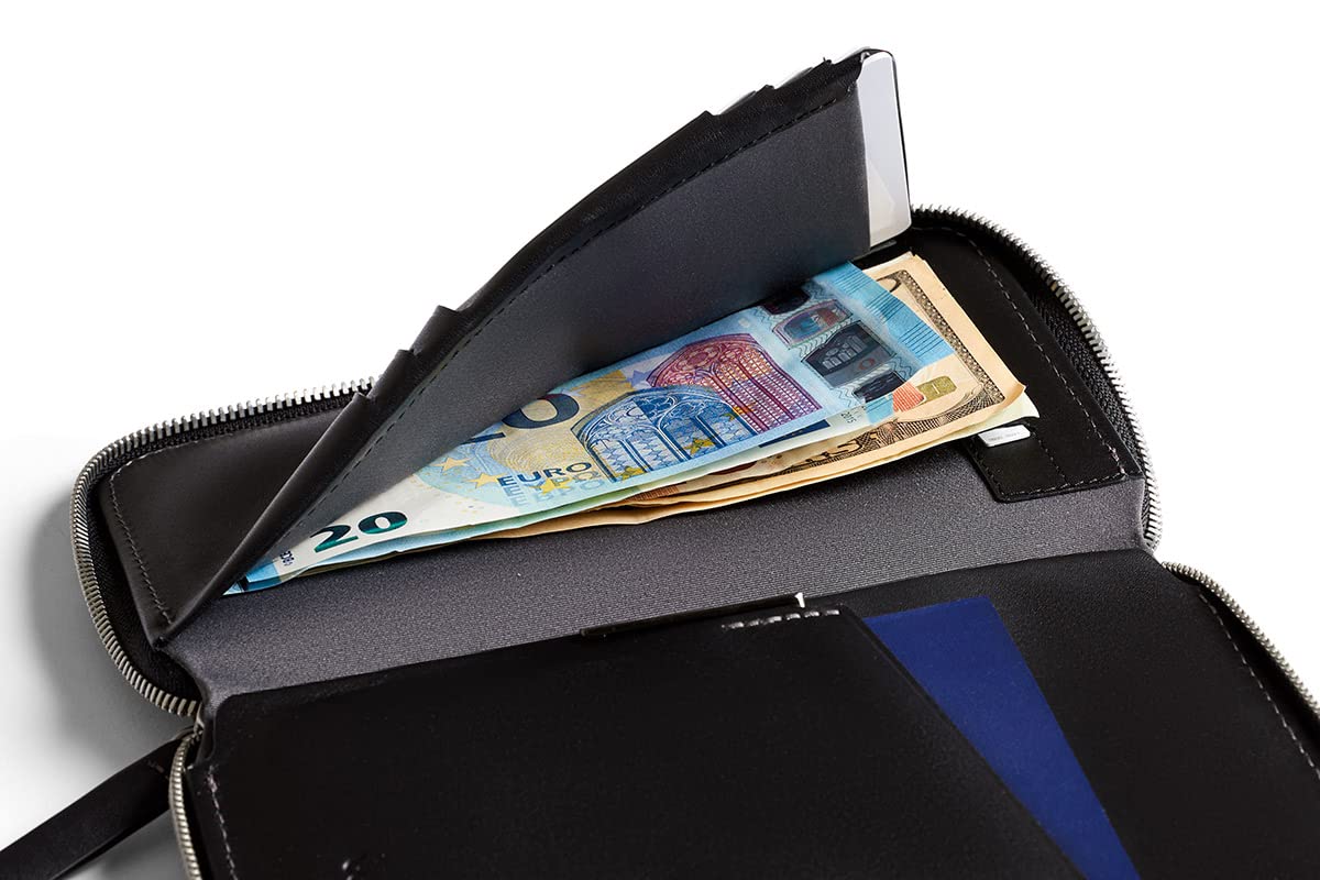 bellroy-travel-folio-pochette-voyage-cuir-noir-2-passeports-rfid image 4