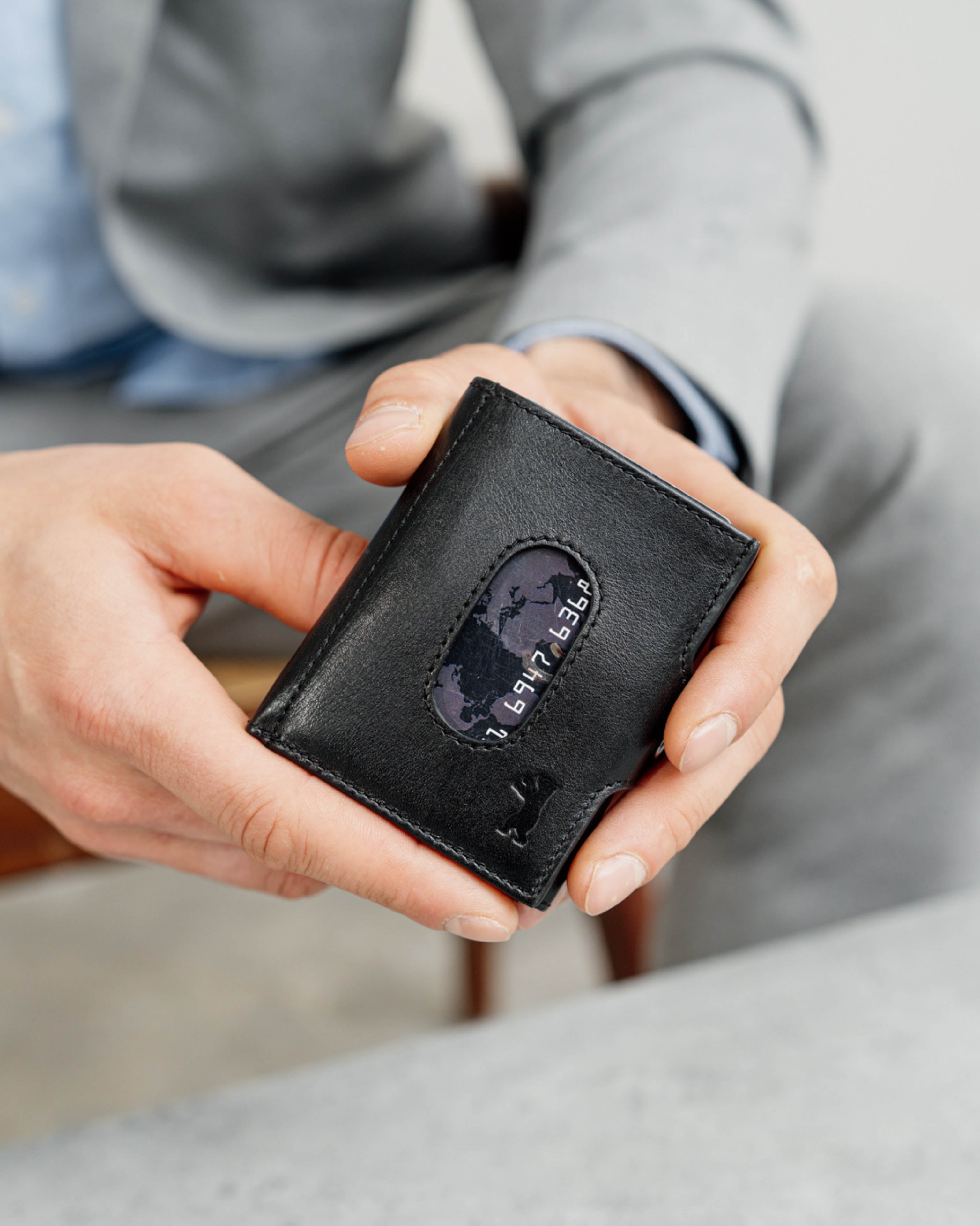 berliner-bags-hamburg-portefeuille-homme-noir-cuir-rfid-zip image 7
