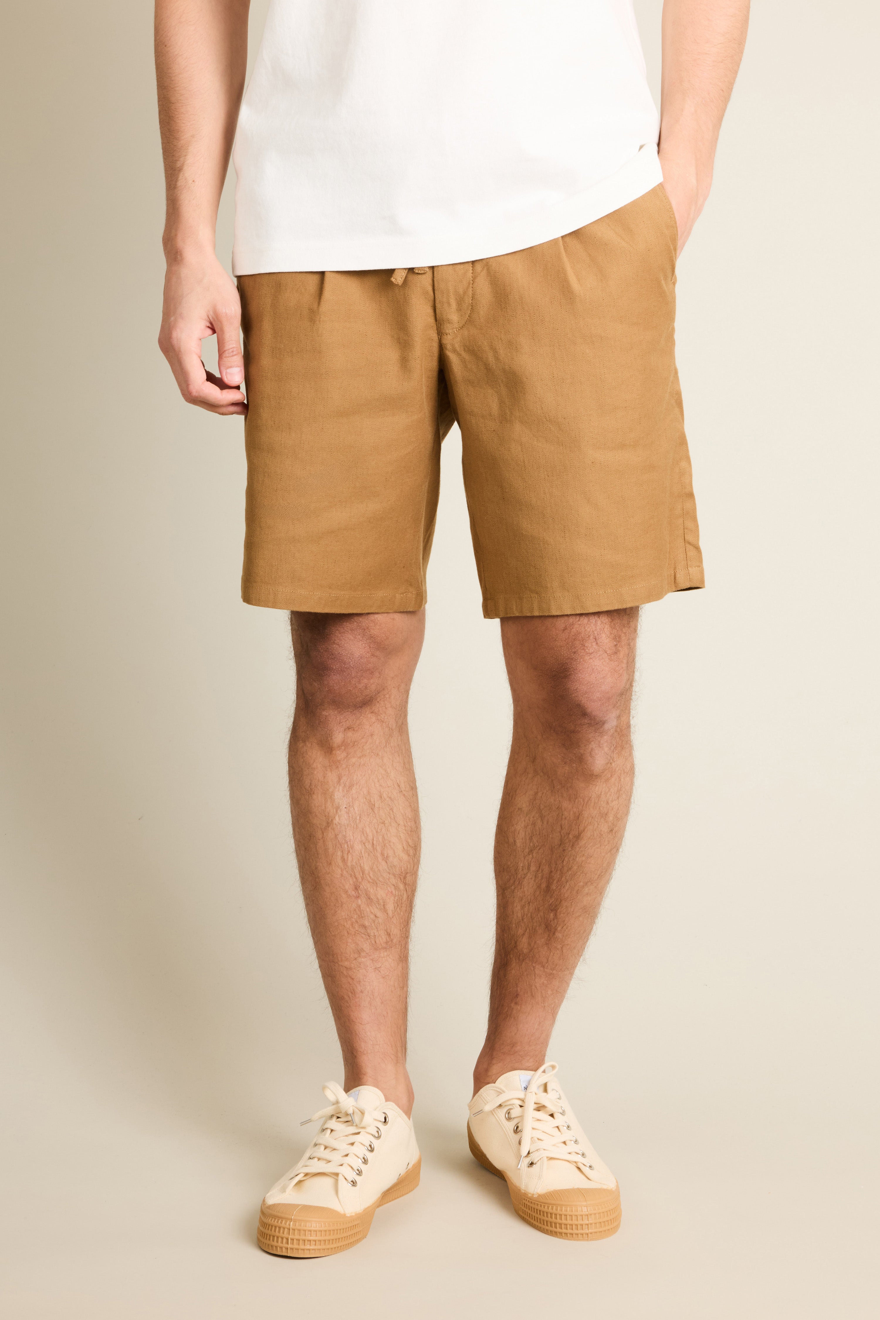 le-pantalon-bermuda-coton-lin-caramel-short-homme image 6