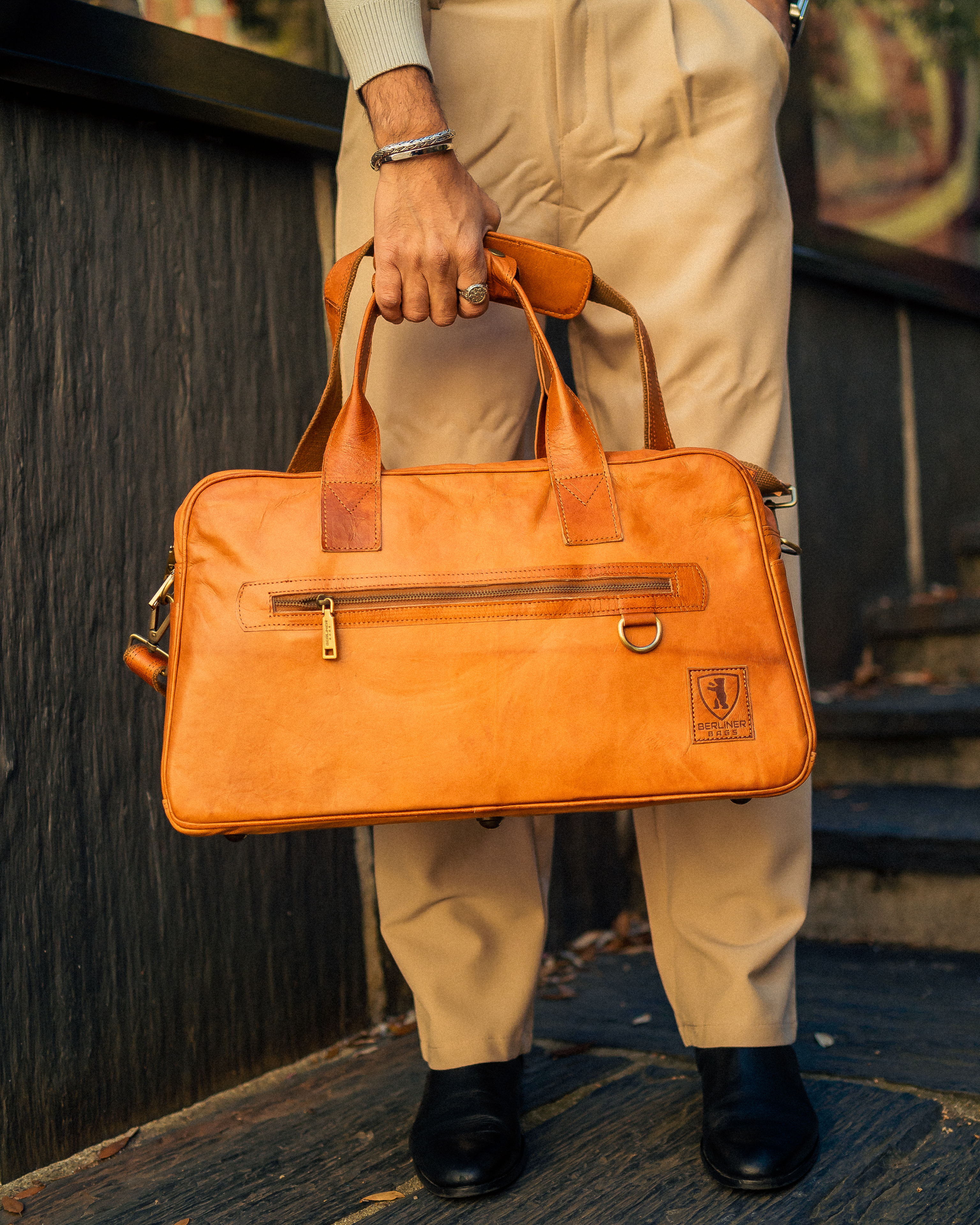 berliner-bags-austin-2-0-sac-voyage-cuir-marron-m image 2