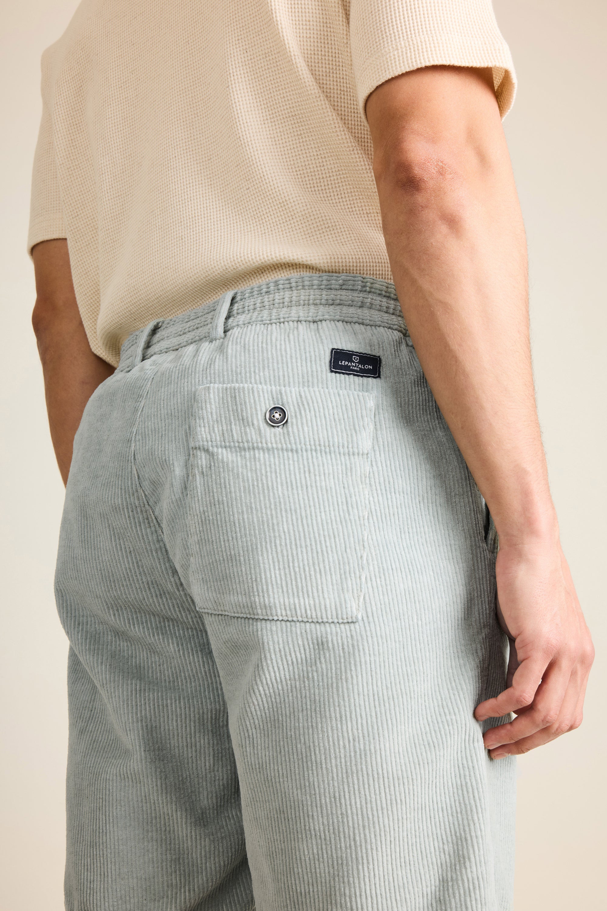 le-pantalon-bermudas-bermuda-velours-bleu-clair-coton-lin image 8