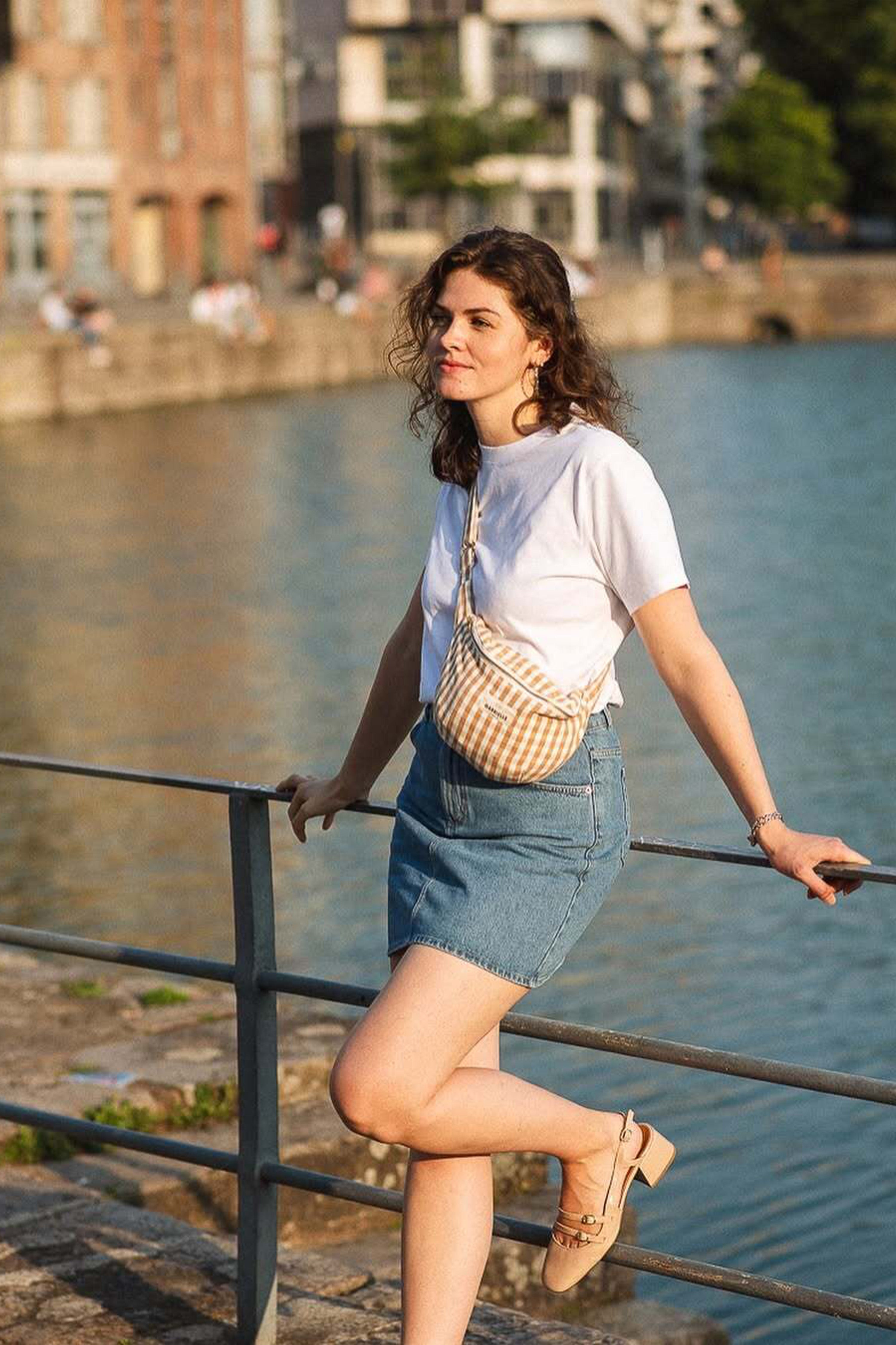 le-pantalon-jupe-en-jean-bleached-jupe-taille-haute-coton image 8