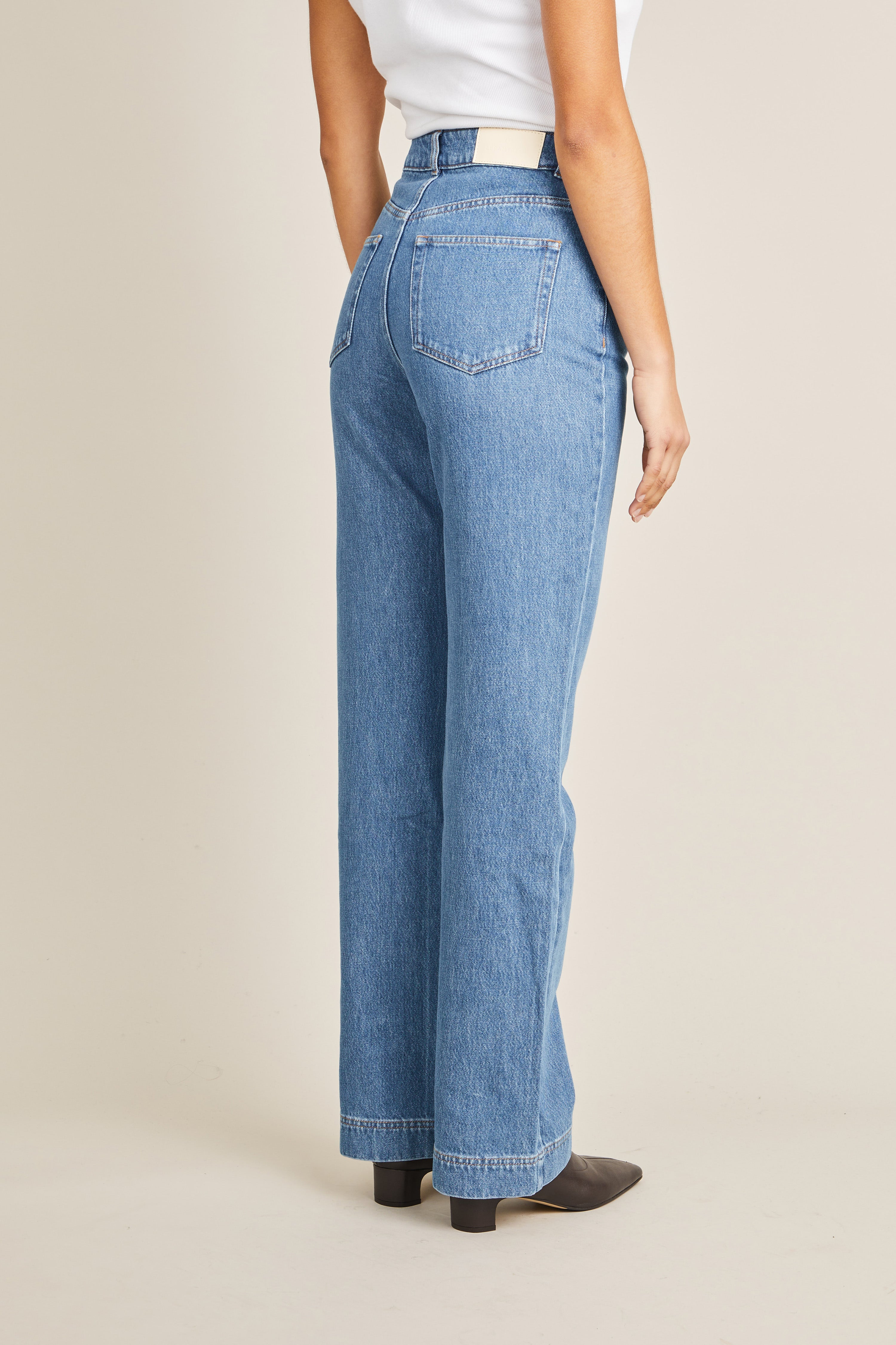 le-pantalon-jean-bootcut-bleu-femme-taille-haute-coton image 4